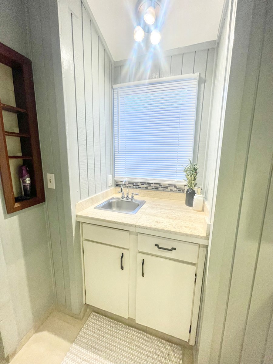 Furnished Finder property 486445_2 photo 8