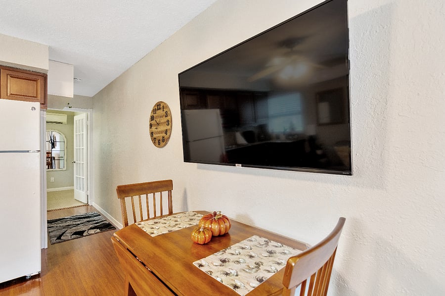 Furnished Finder property 486463_1 photo 10