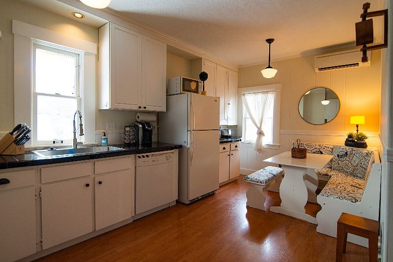 Furnished Finder property 486498_1 photo 6