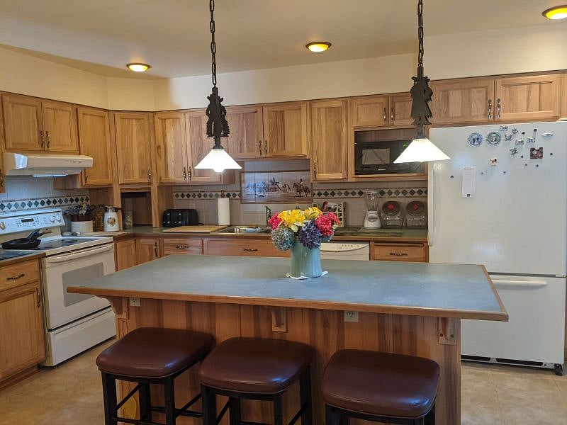 Furnished Finder property 486513_1 photo 4