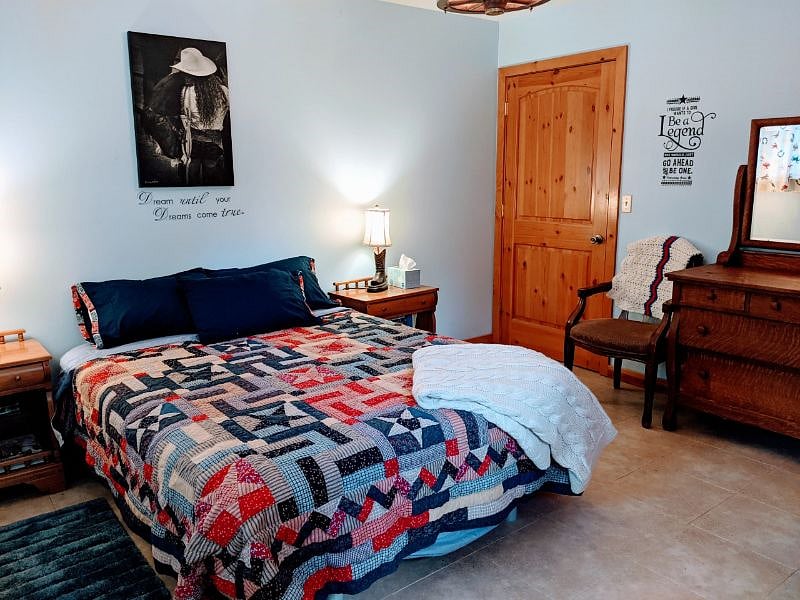 Furnished Finder property 486513_1 photo 8