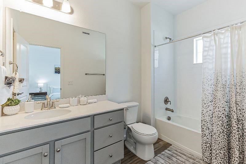 Bathroom #2