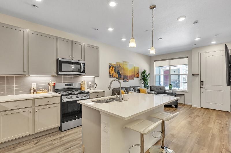 Furnished Finder property 486567_1 photo 5