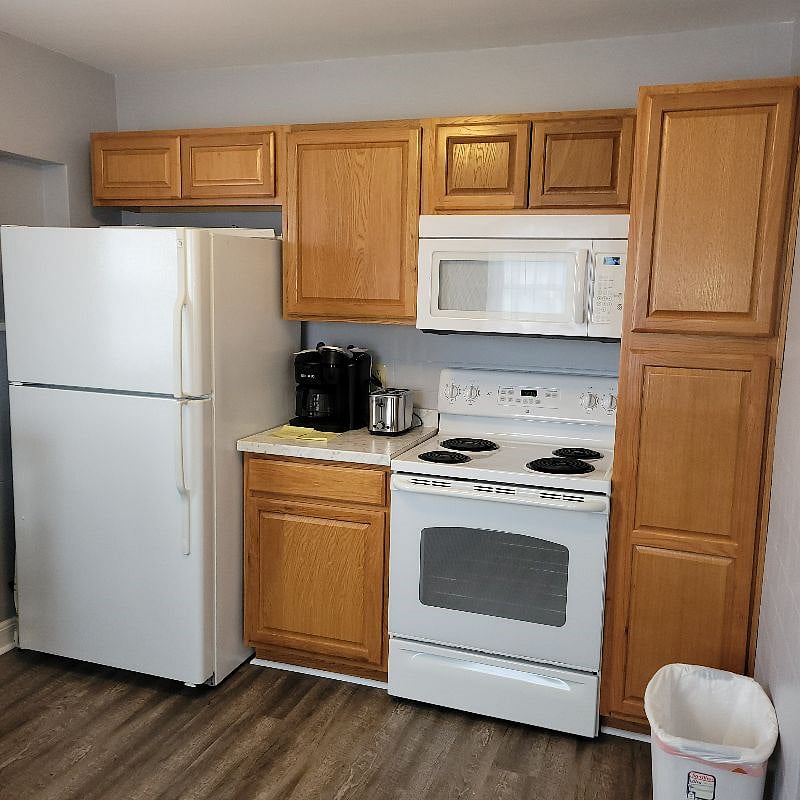 Furnished Finder property 486610_1 photo 3