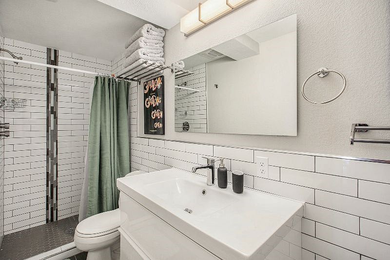 Furnished Finder property 486656_1 photo 3