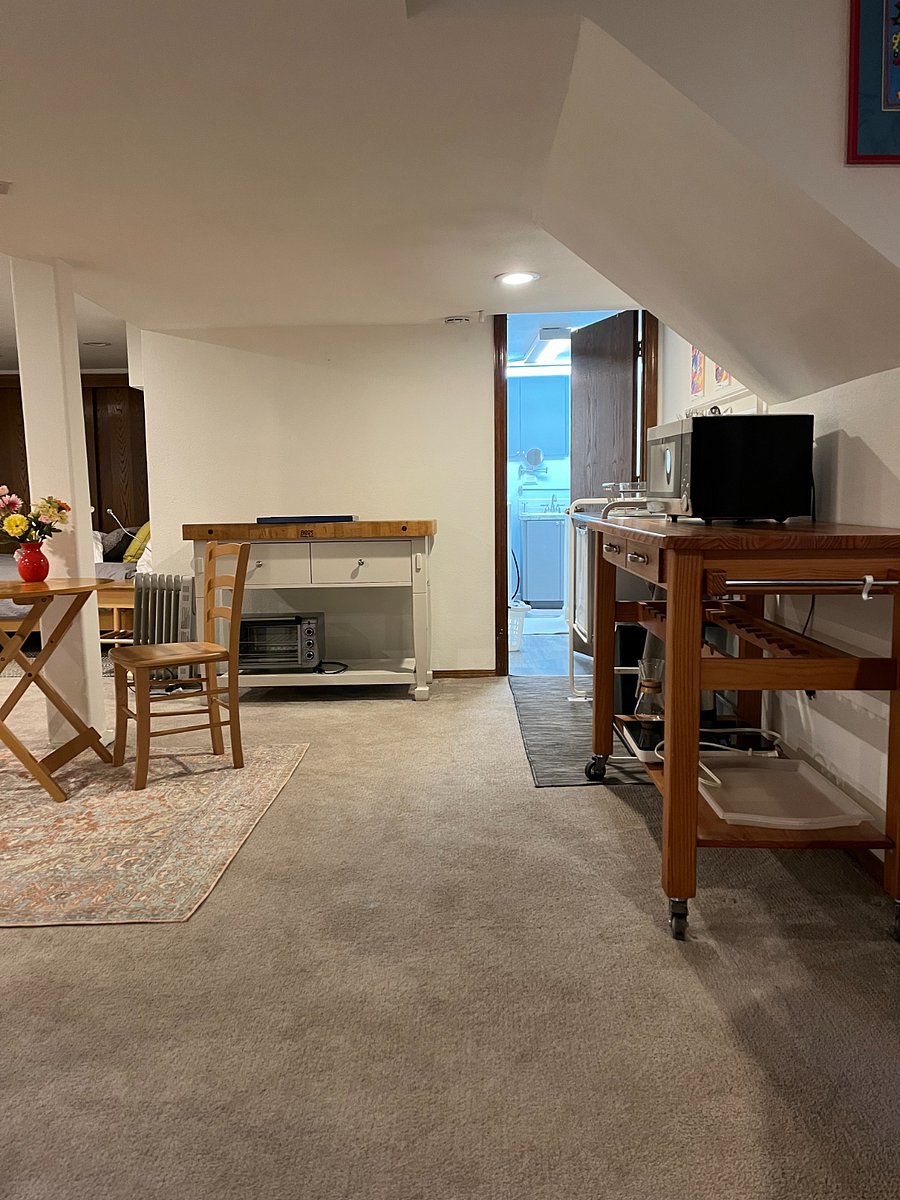 Kitchen and dining area