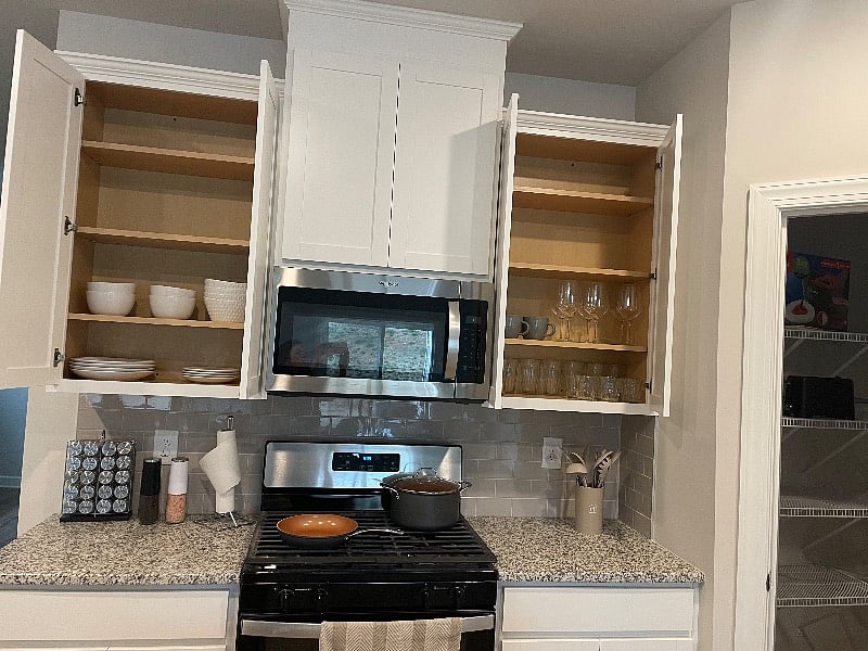 Furnished Finder property 486683_1 photo 3