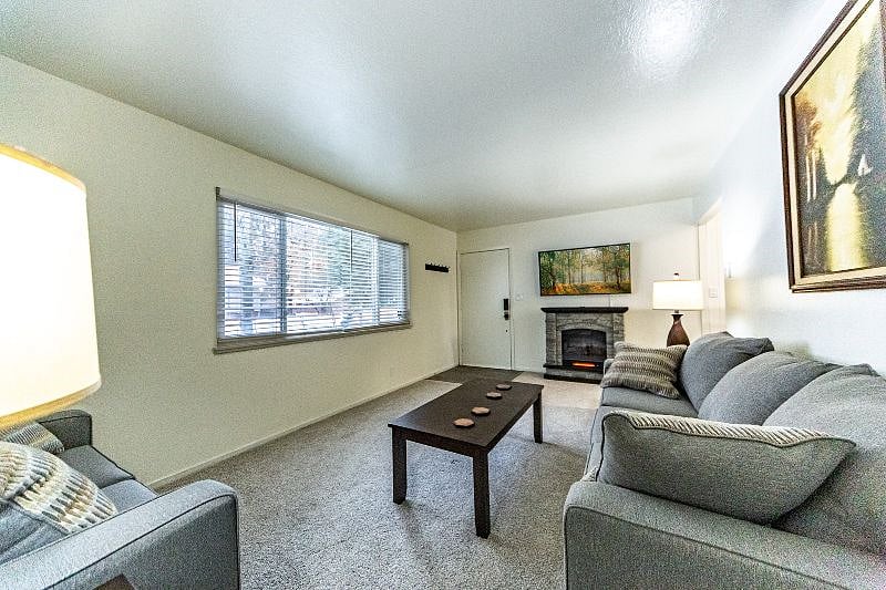 Furnished Finder property 486733_1 photo 13