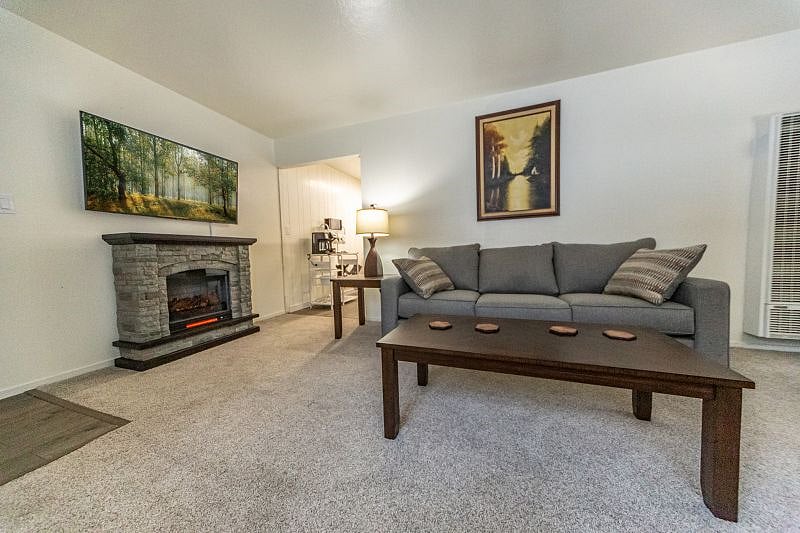 Furnished Finder property 486733_1 photo 6