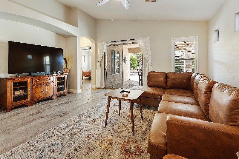 Furnished Finder property 486754_1 photo 18