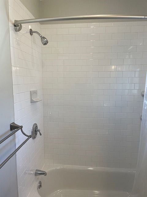 Furnished Finder property 486756_1 photo 3