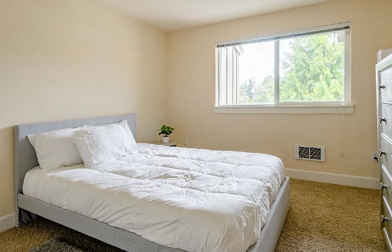 Furnished Finder property 486778_1 photo 13