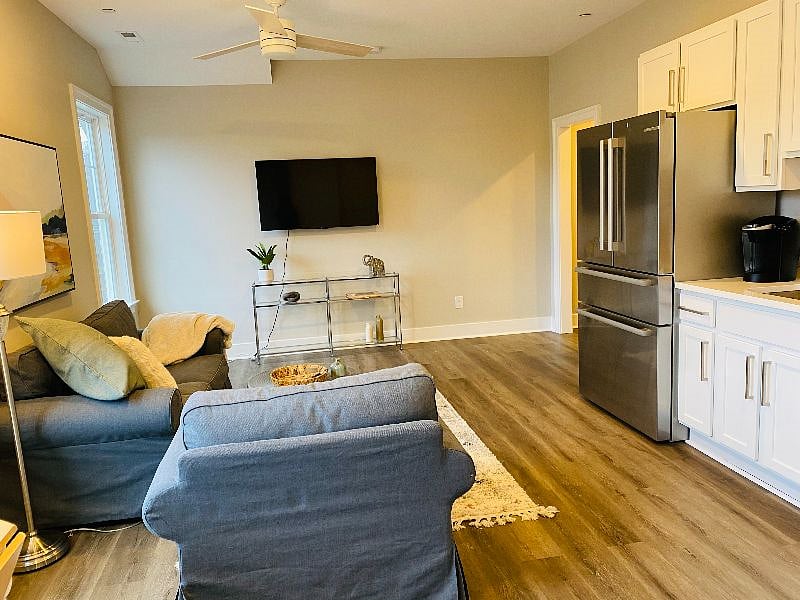 Furnished Finder property 486821_1 photo 4