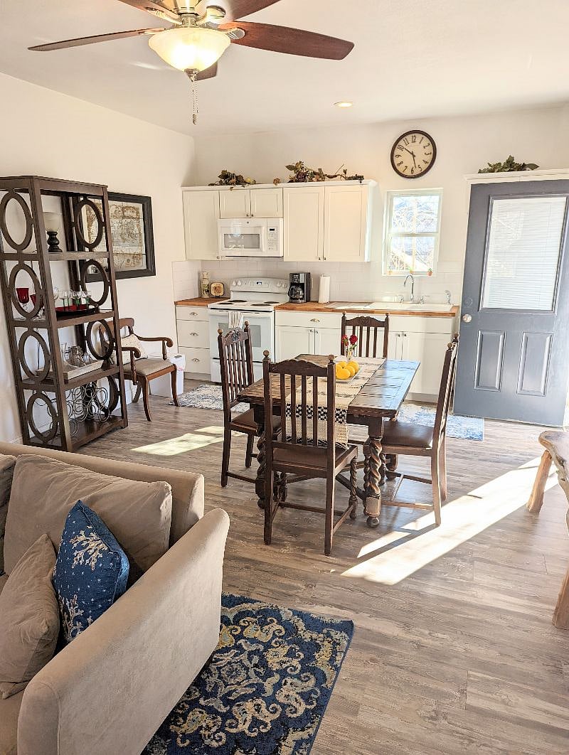 Furnished Finder property 486837_1 photo 17