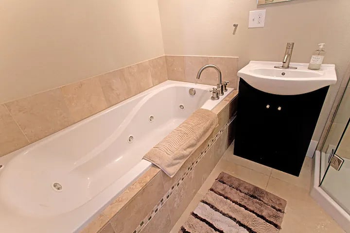 Furnished Finder property 486895_1 photo 33