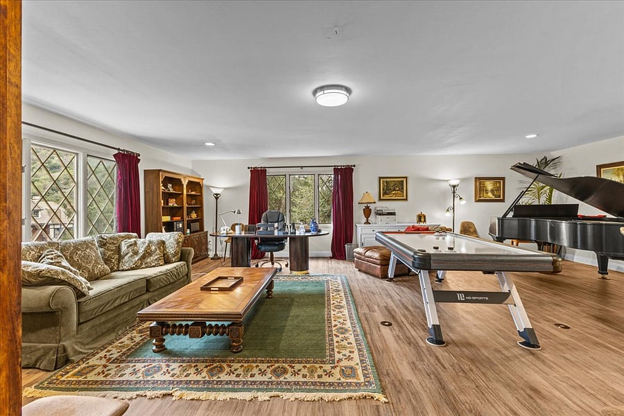 Furnished Finder property 486937_1 photo 18