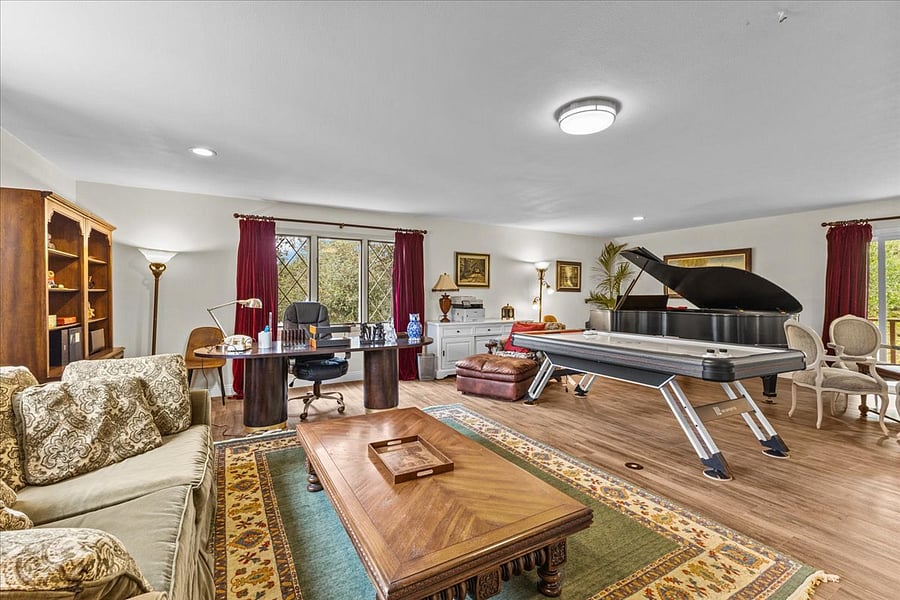 Furnished Finder property 486937_1 photo 20