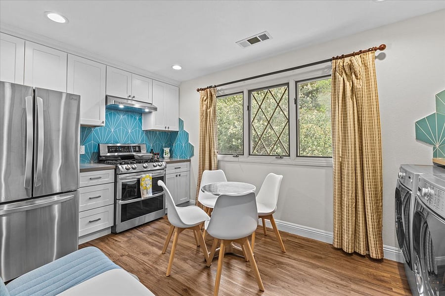 Furnished Finder property 486937_1 photo 34