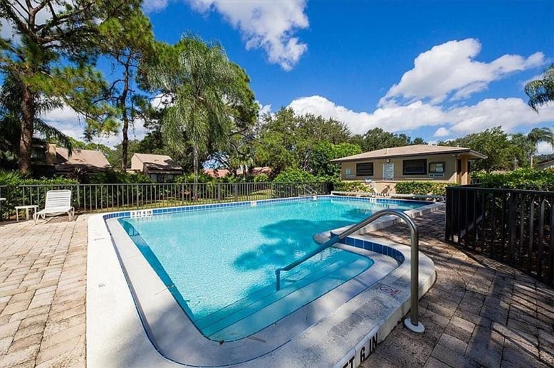 Furnished Finder property 486953_1 photo 14