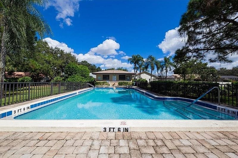 Furnished Finder property 486953_1 photo 15