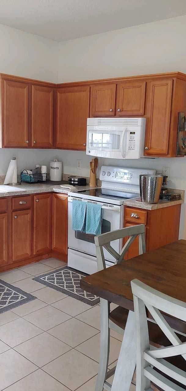 Furnished Finder property 487009_1 photo 8