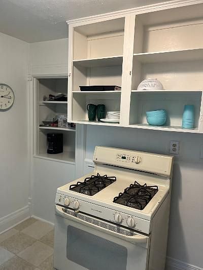 Furnished Finder property 487037_1 photo 17