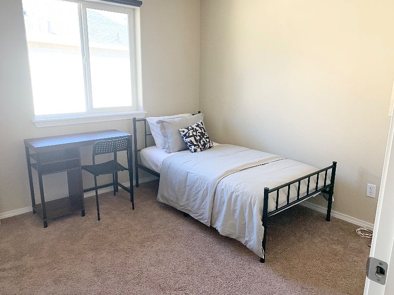 Room 4 