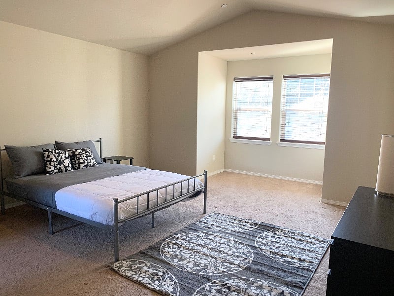 Room 1: Master bedroom. Enjoy your space! 