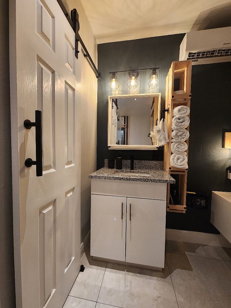 Furnished Finder property 487053_1 photo 27