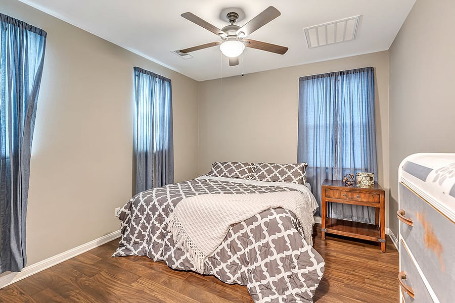 Furnished Finder property 487079_1 photo 18