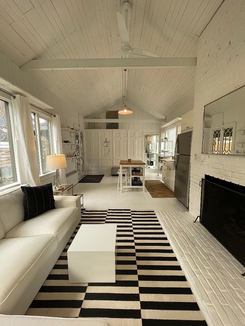 Furnished Finder property 487081_1 photo 3
