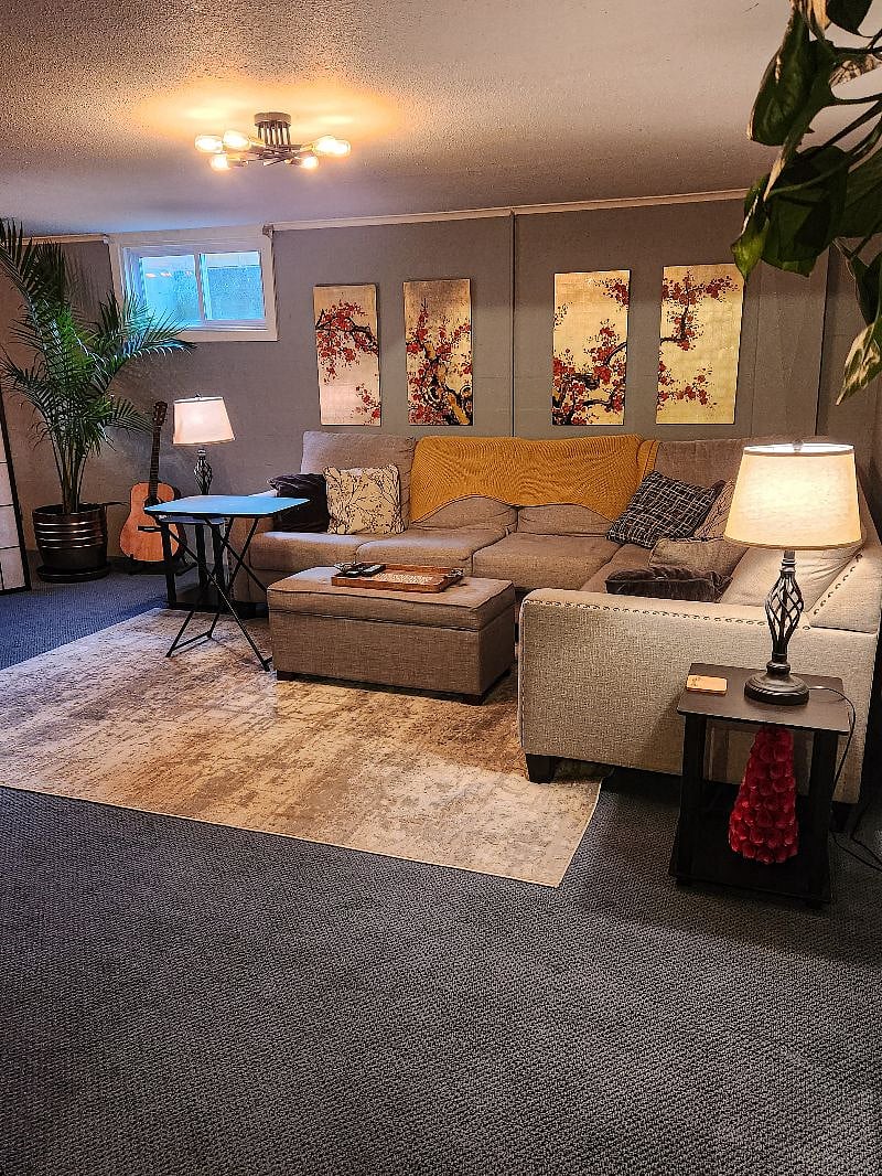 Furnished Finder property 487110_1 photo 2