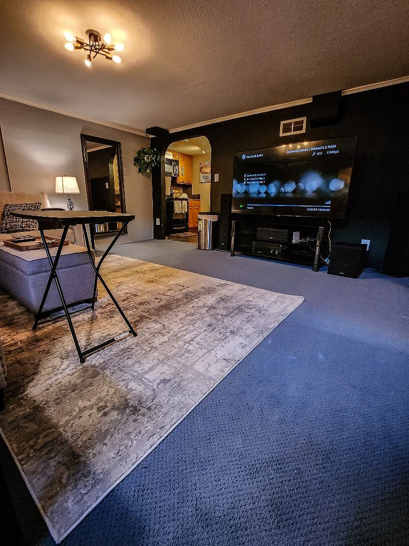 Furnished Finder property 487110_1 photo 3