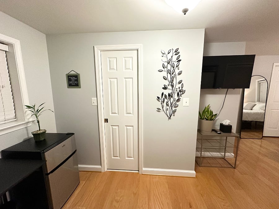 Furnished Finder property 487131_1 photo 3