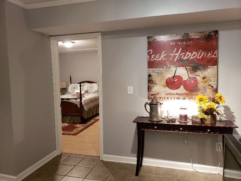 Furnished Finder property 487176_1 photo 6