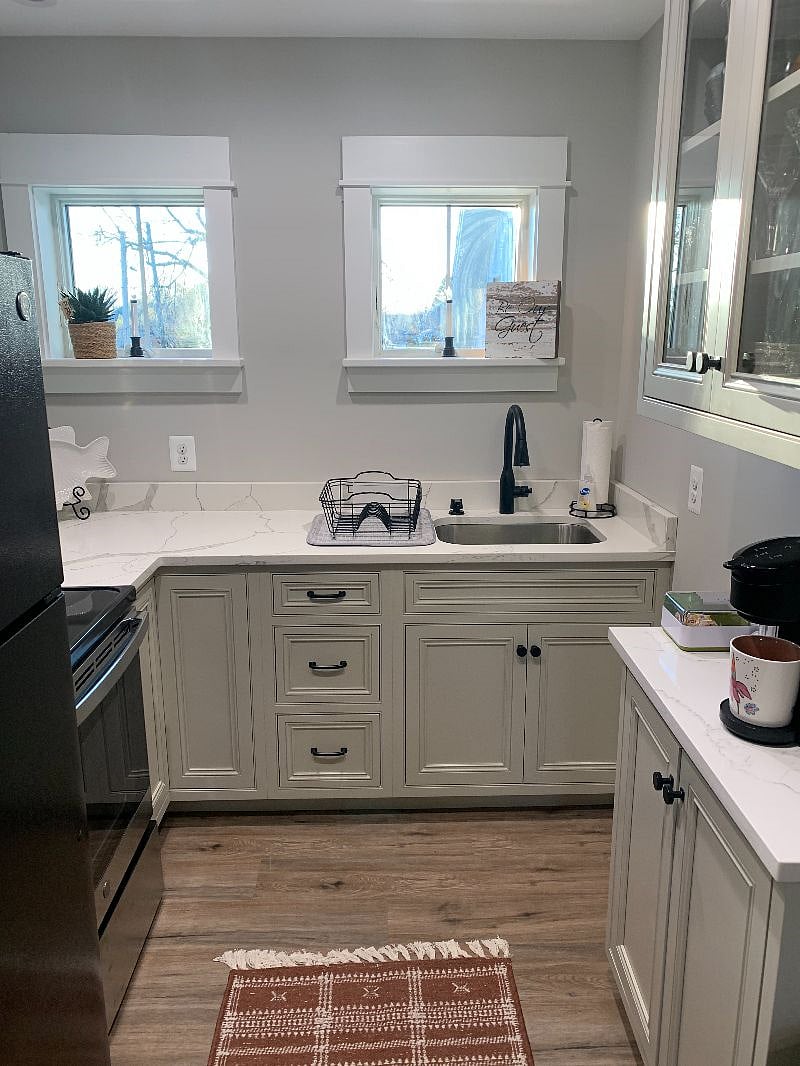 Wonderful kitchen and full stocked
