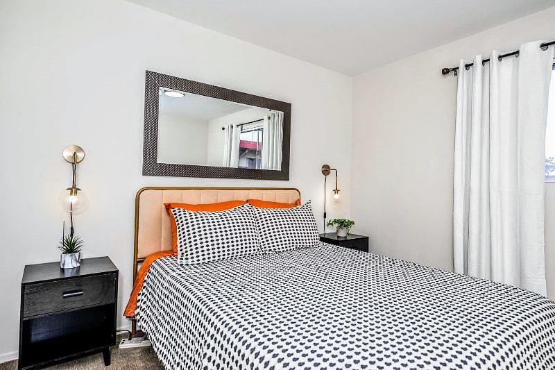 Furnished Finder property 487972_1 photo 24