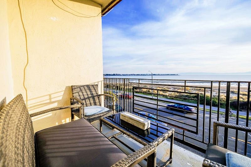Furnished Finder property 487972_1 photo 33