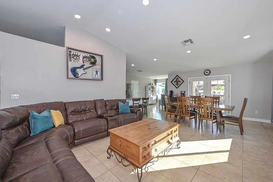 Furnished Finder property 487982_1 photo 15