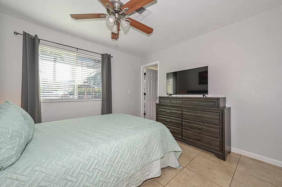 Furnished Finder property 487982_1 photo 32