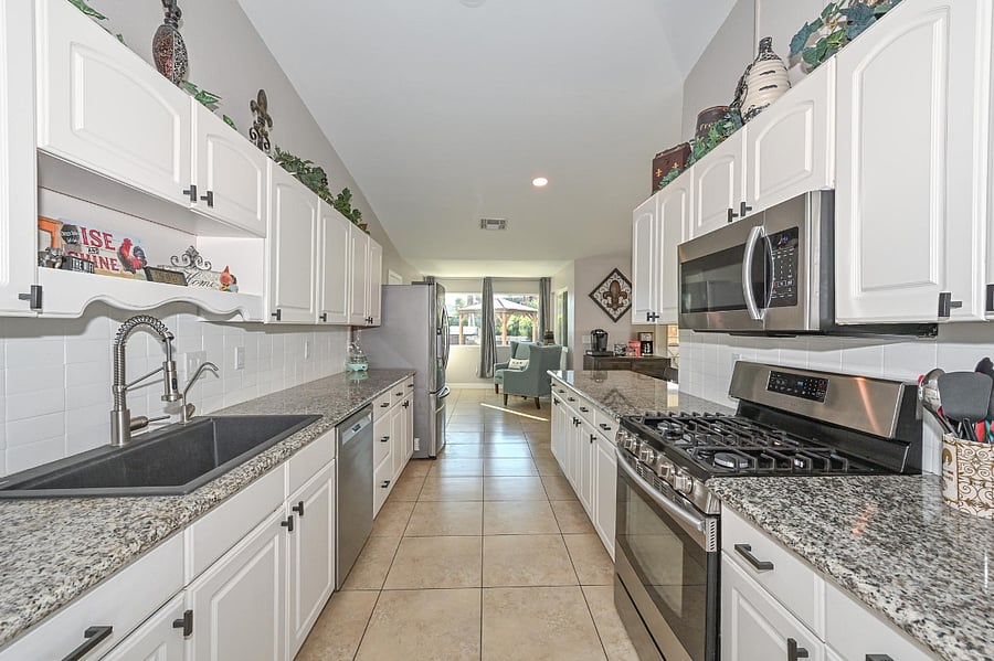 Furnished Finder property 487982_1 photo 23