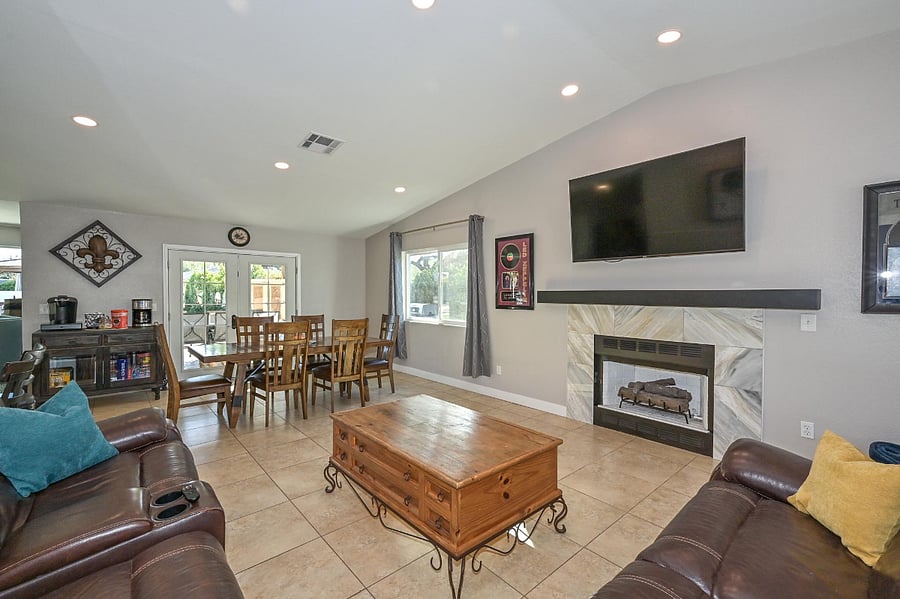 Furnished Finder property 487982_1 photo 17
