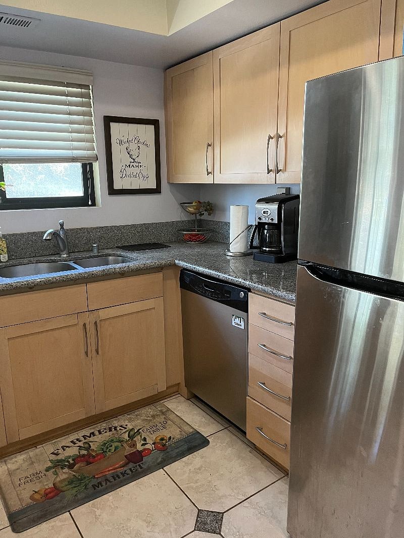 Furnished Finder property 488007_1 photo 6
