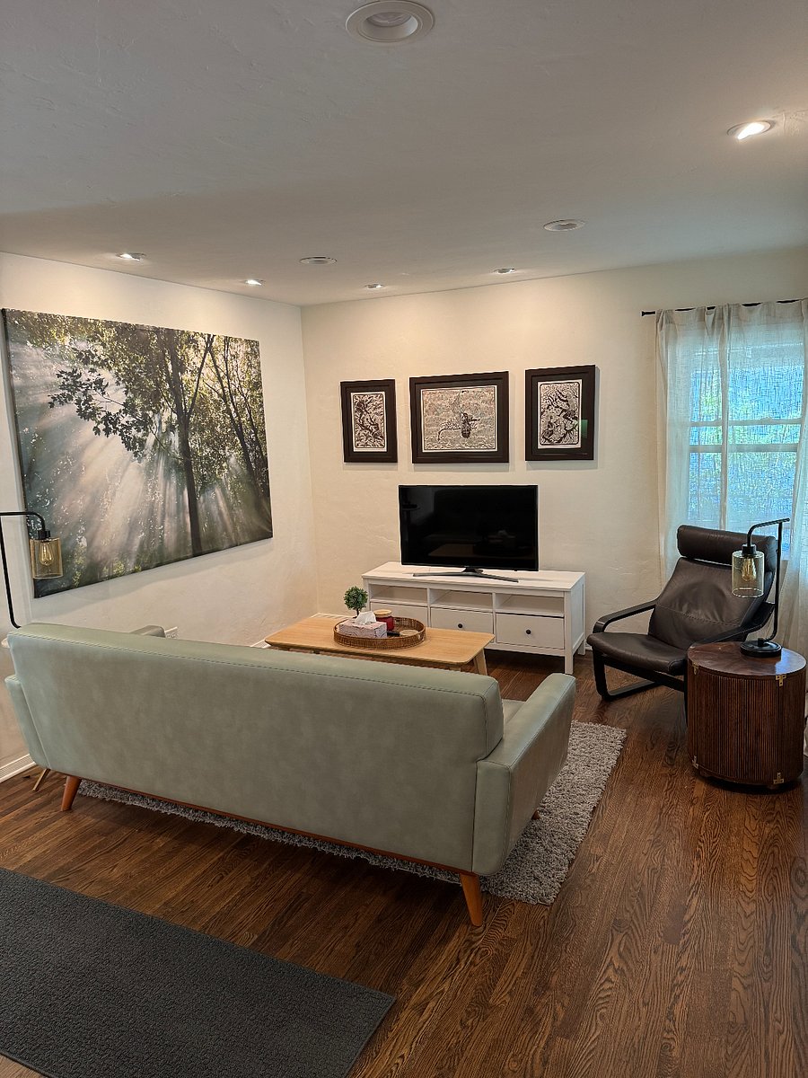 Furnished Finder property 488022_1 photo 3