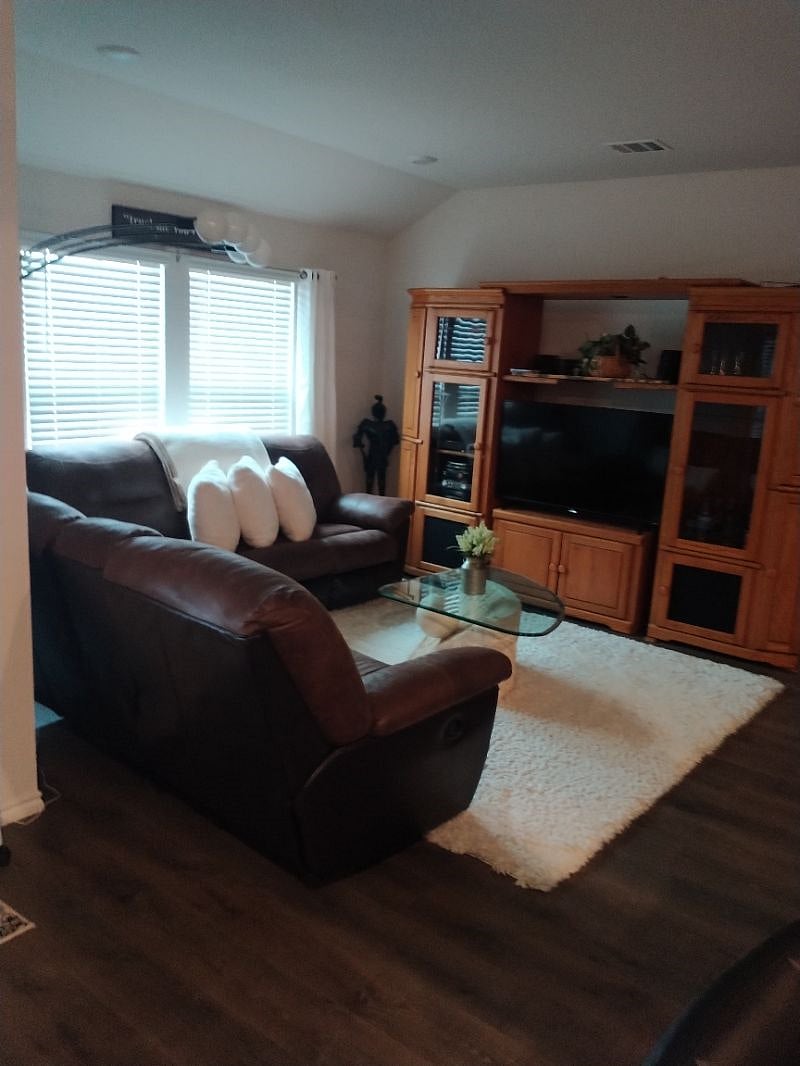 Furnished Finder property 488029_1 photo 8