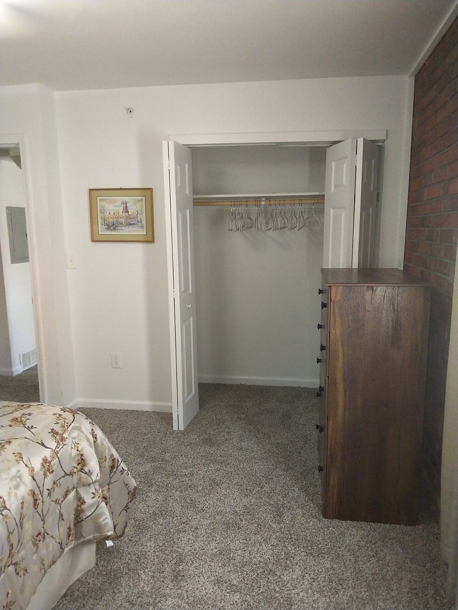 Furnished Finder property 488069_2 photo 8