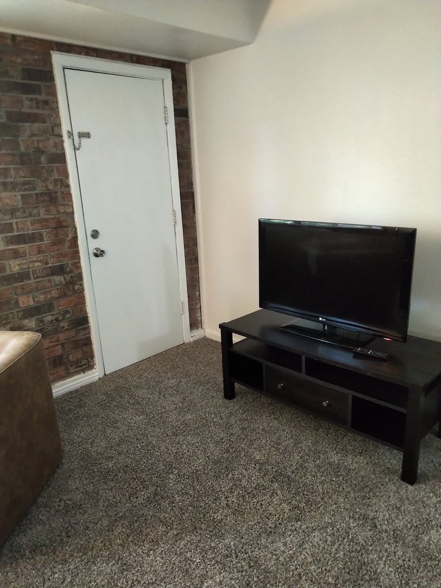Furnished Finder property 488069_2 photo 6