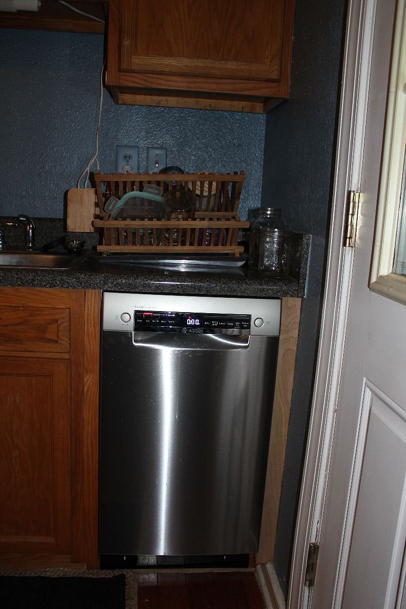 Furnished Finder property 488097_1 photo 16