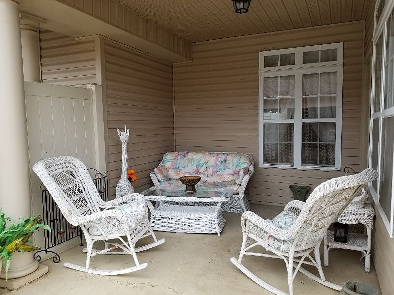 Furnished Finder property 488125_1 photo 3