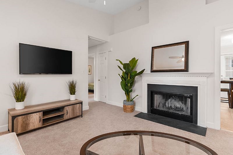 Furnished Finder property 488136_1 photo 4